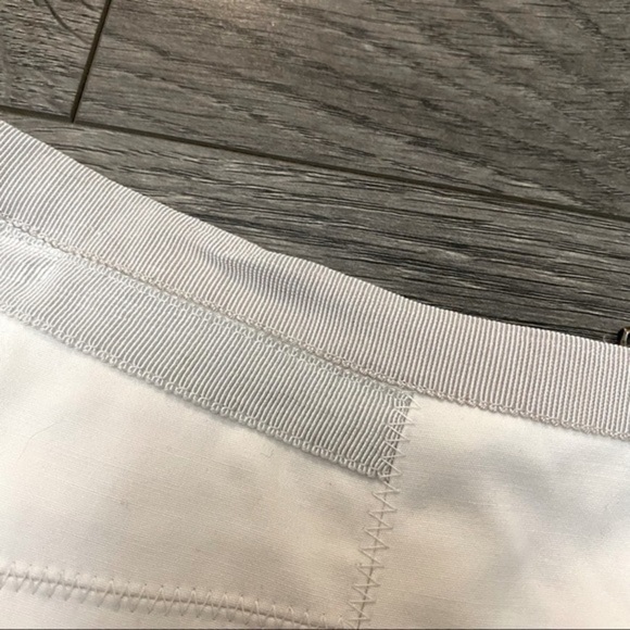 𝅺Club Monaco Skirt - Picture 4 of 5